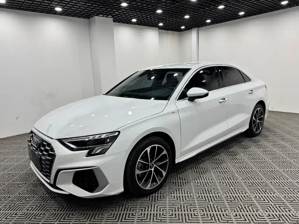 Audi A3 — фото 8