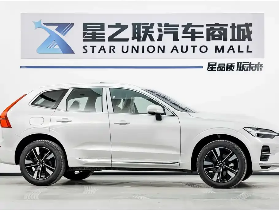 Volvo XC60 — фото 4