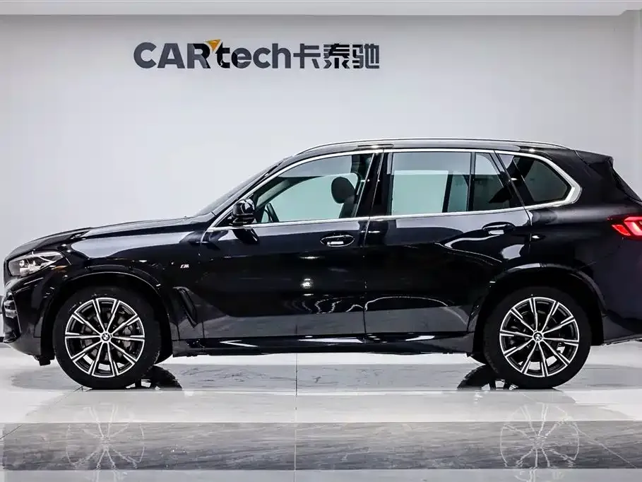BMW X5 (Import) — фото 10