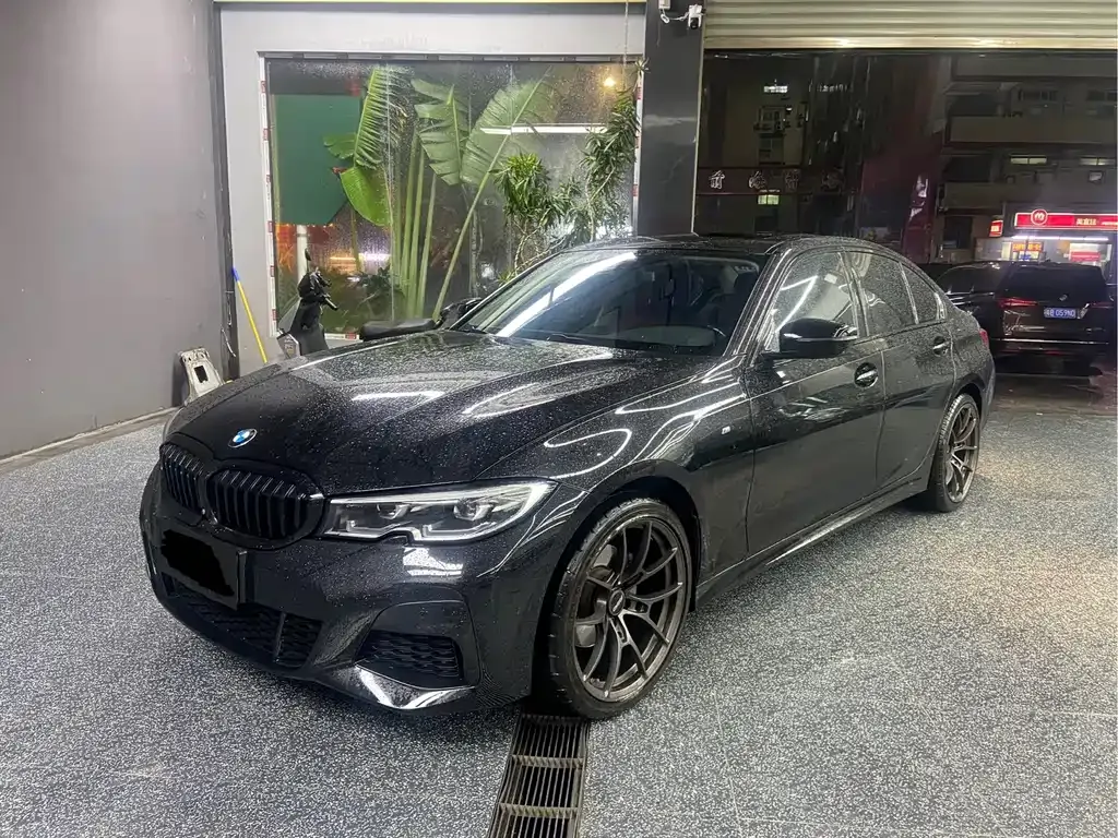 BMW 3 Series — фото 1