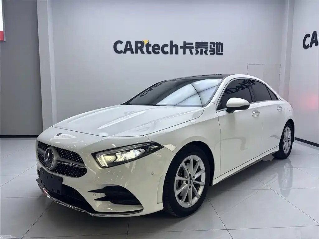 Mercedes-Benz A-Class — фото 1