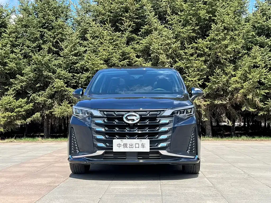 GAC Motor Trumpchi M6 — фото 8