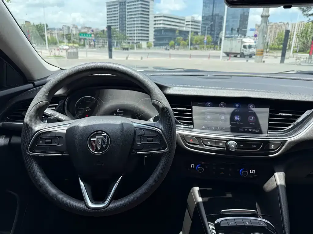 Buick Regal 2023 из CN, фото 2
