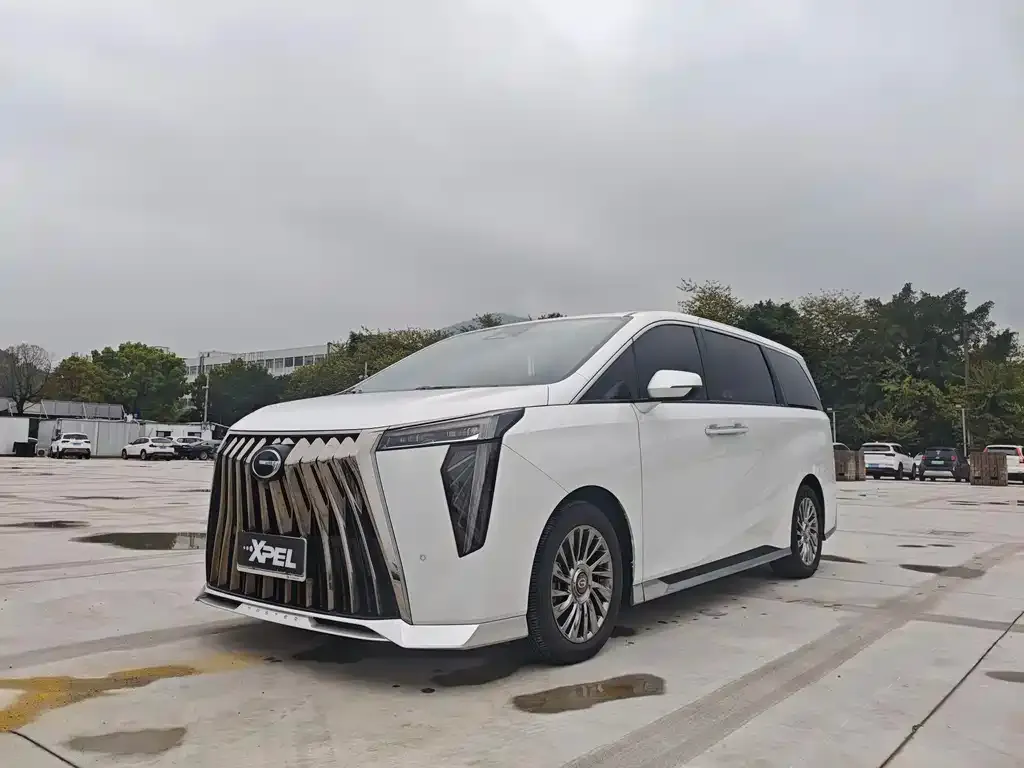 GAC Motor Trumpchi M8 — фото 1