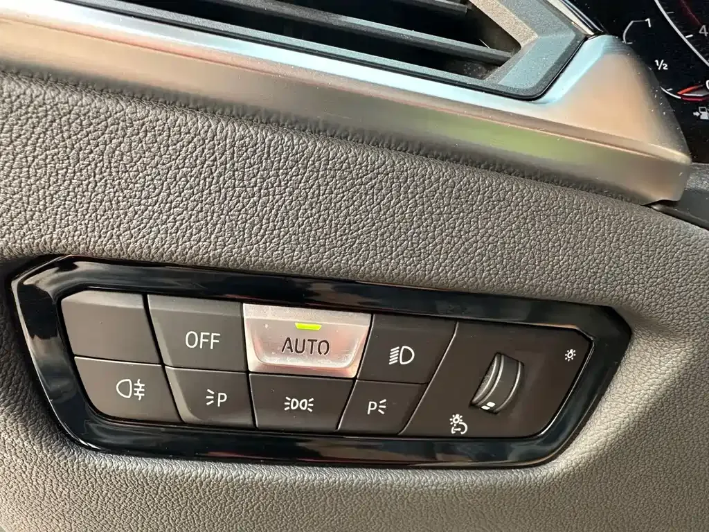 BMW 3 Series — фото 10