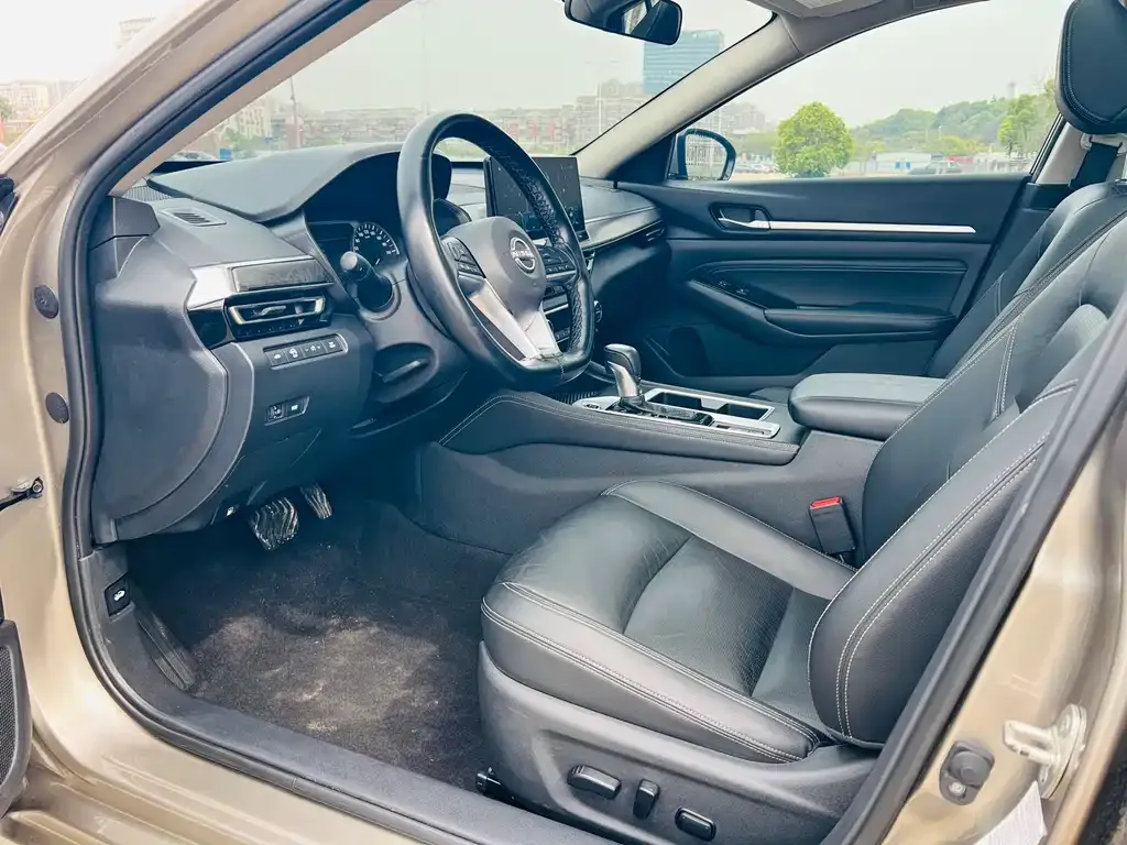 Nissan Teana — фото 2