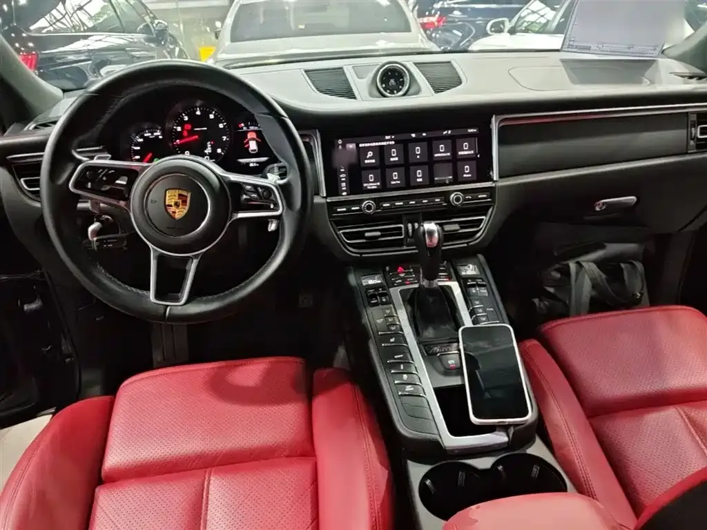Porsche Macan 2021 из CN, фото 3