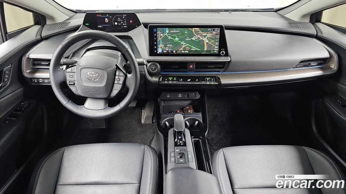 Toyota Prius 2024 из KR, фото 10