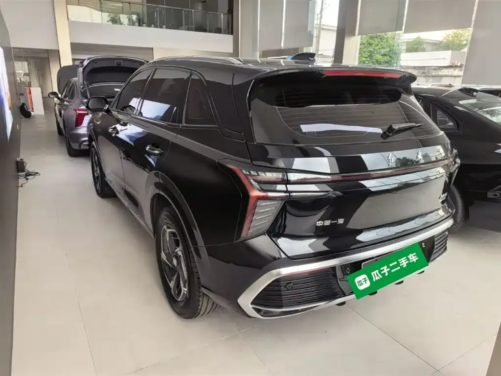 Hongqi HS3 2024 из CN, фото 9
