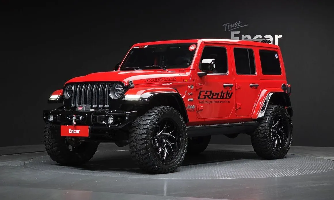 Jeep Wrangler — фото 1