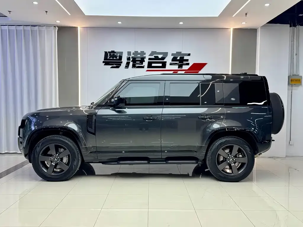 Land Rover Defender — фото 2