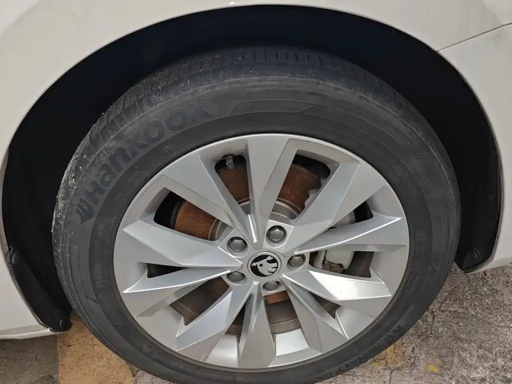 Skoda Superb 2021 из CN, фото 5