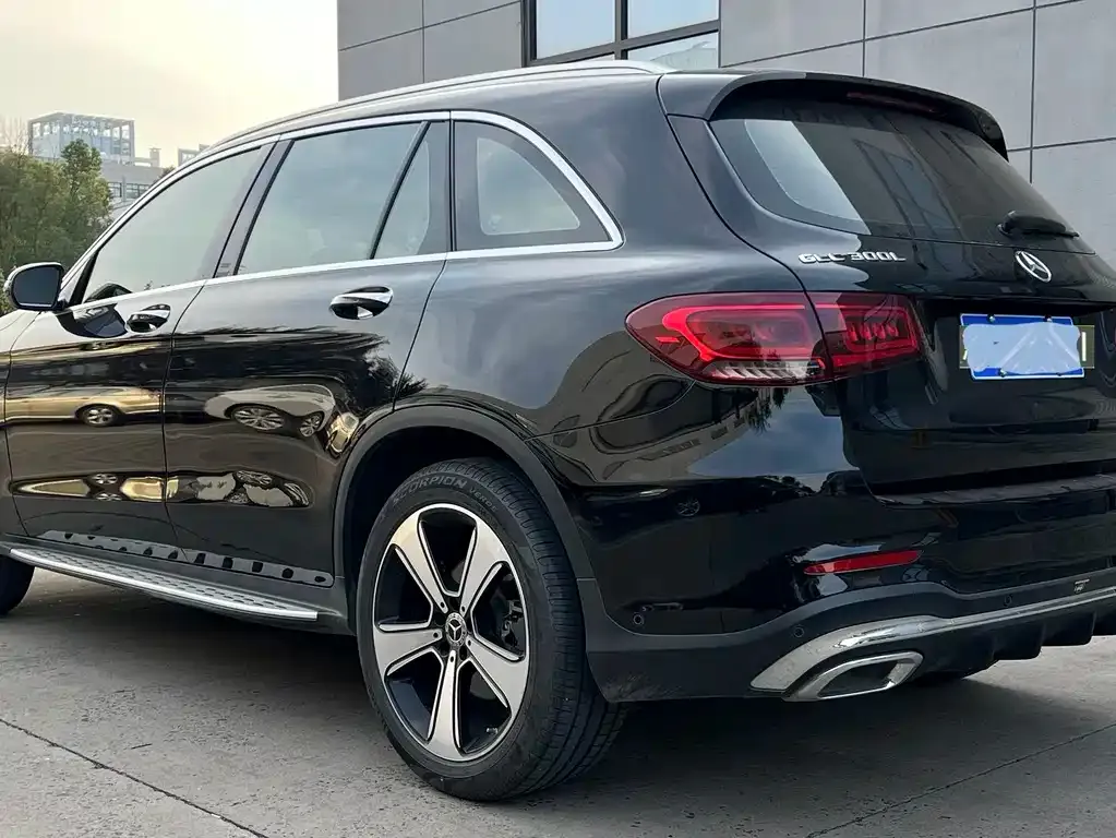 Mercedes-Benz GLC — фото 5