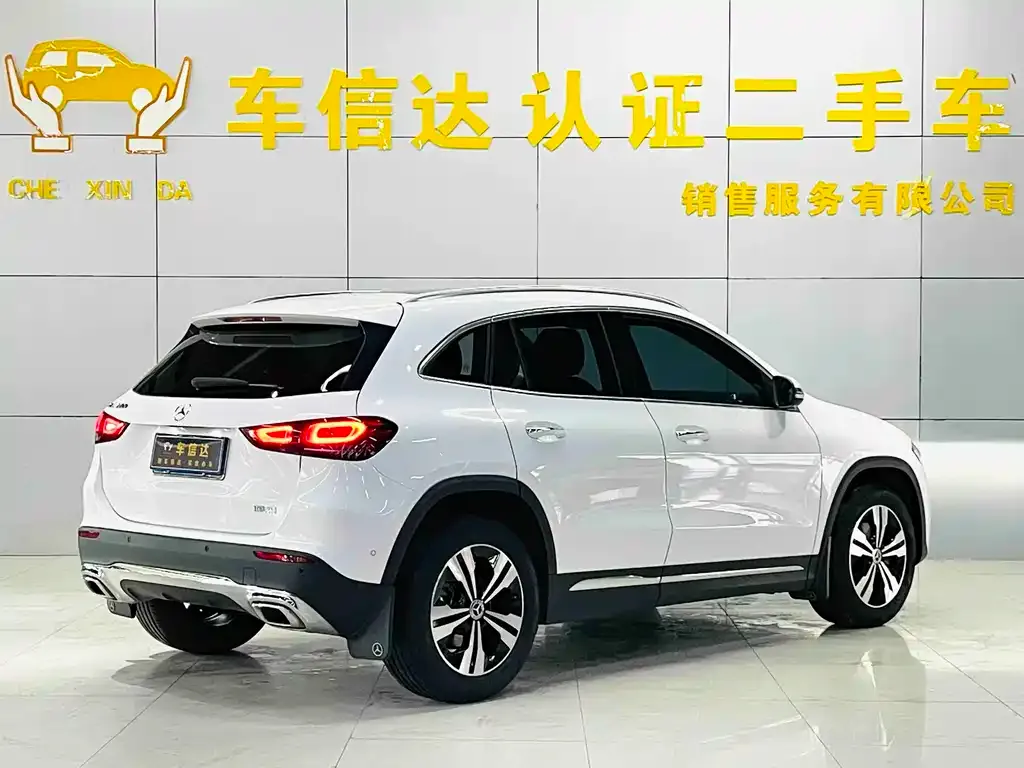 Mercedes-Benz GLA — фото 5
