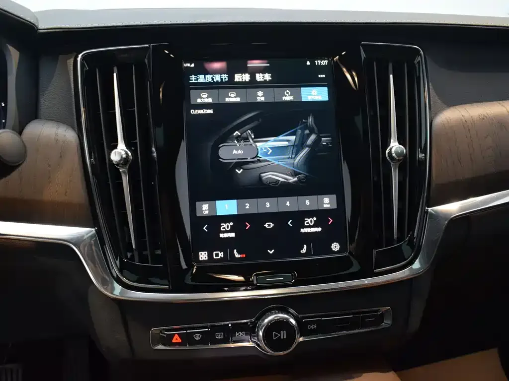 Volvo S90 — фото 10
