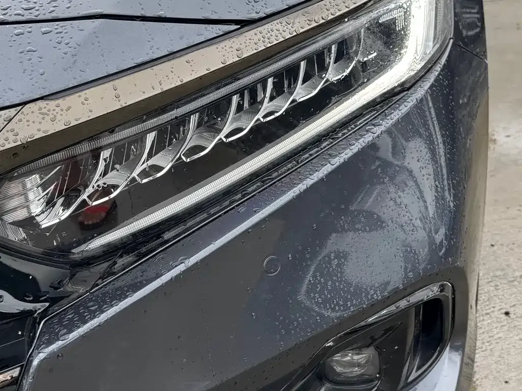 Honda Accord — фото 4