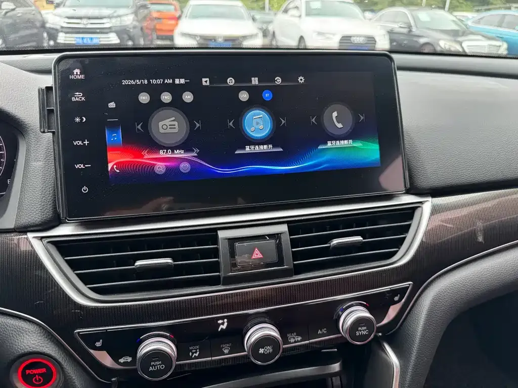 Honda Accord — фото 3
