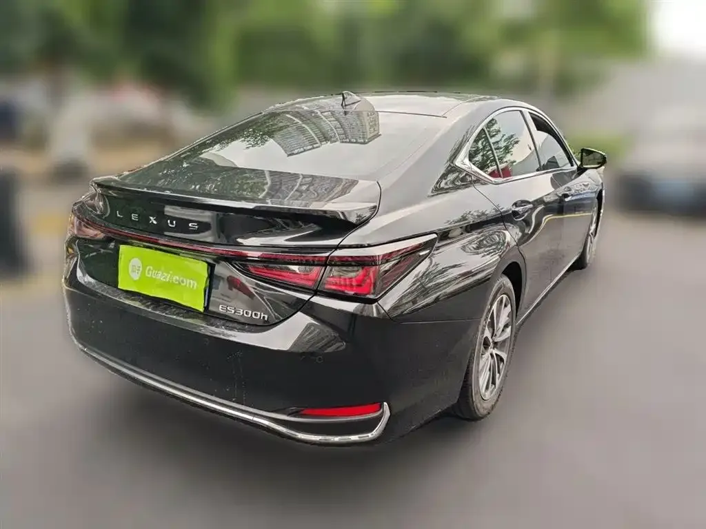 Lexus ES — фото 6