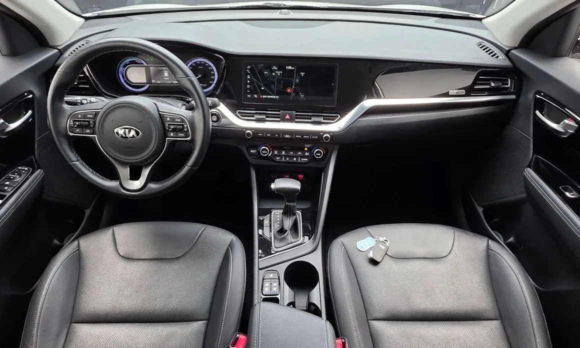 Kia Niro — фото 9