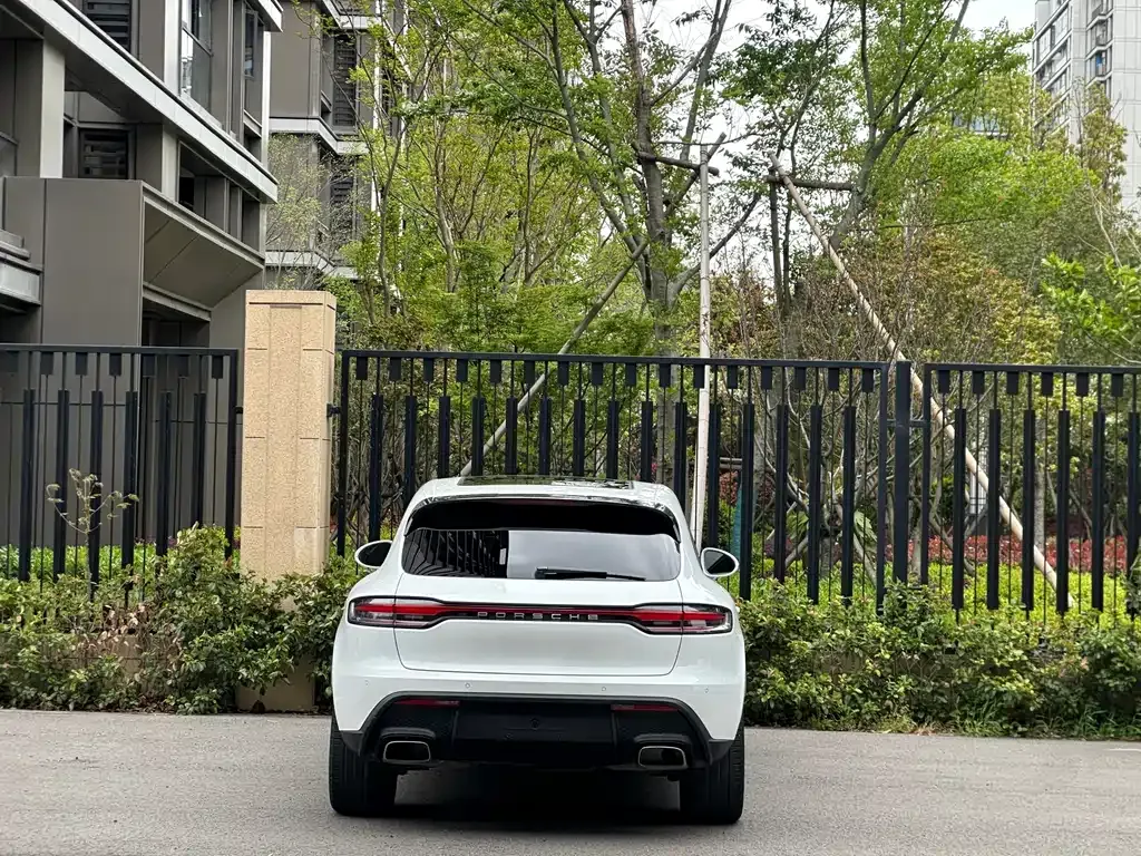 Porsche Macan — фото 3