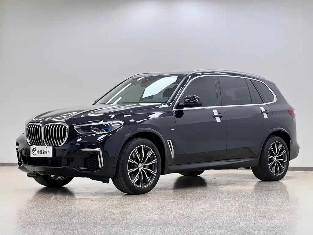 BMW X5 — фото 1