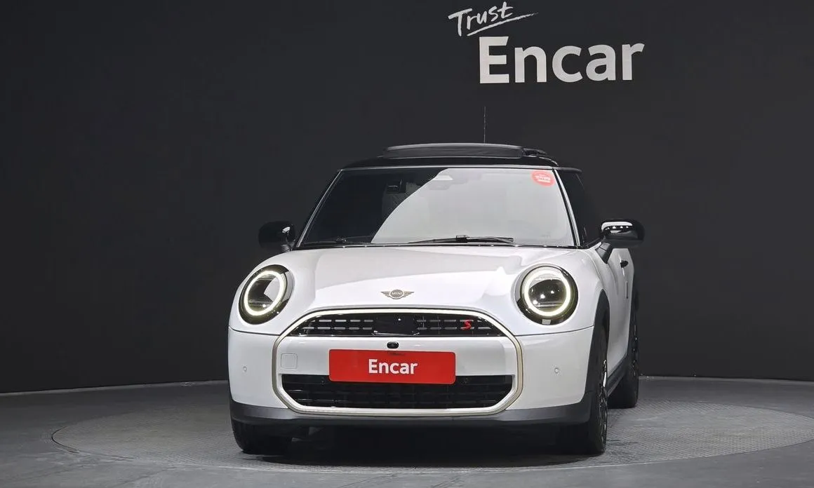 Mini Cooper 2025 из KR, фото 4