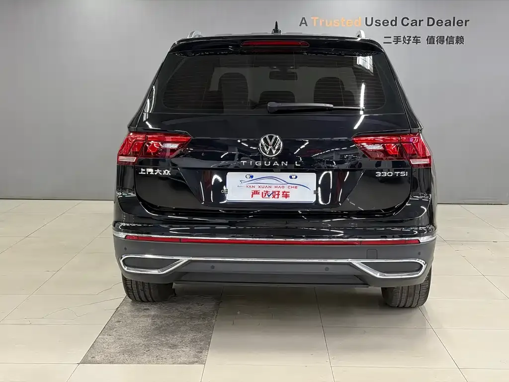 Volkswagen Tiguan L — фото 10