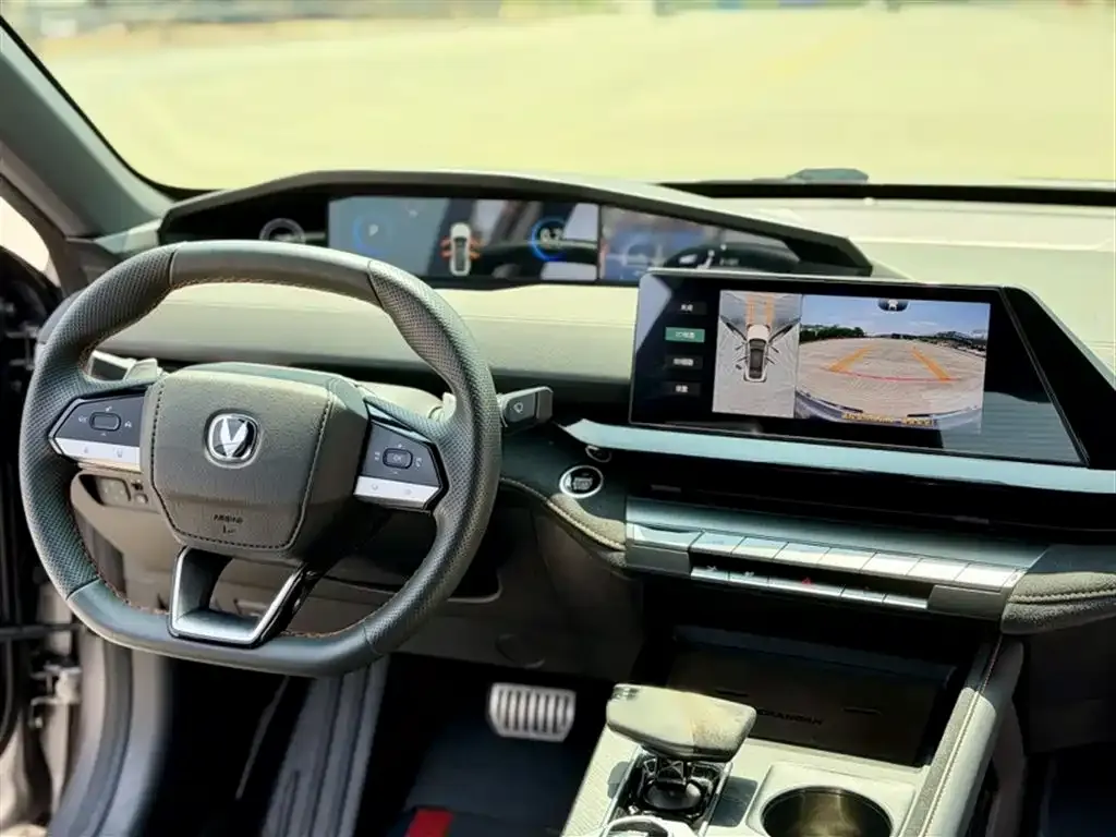 Changan UNI-V 2023 из CN, фото 8