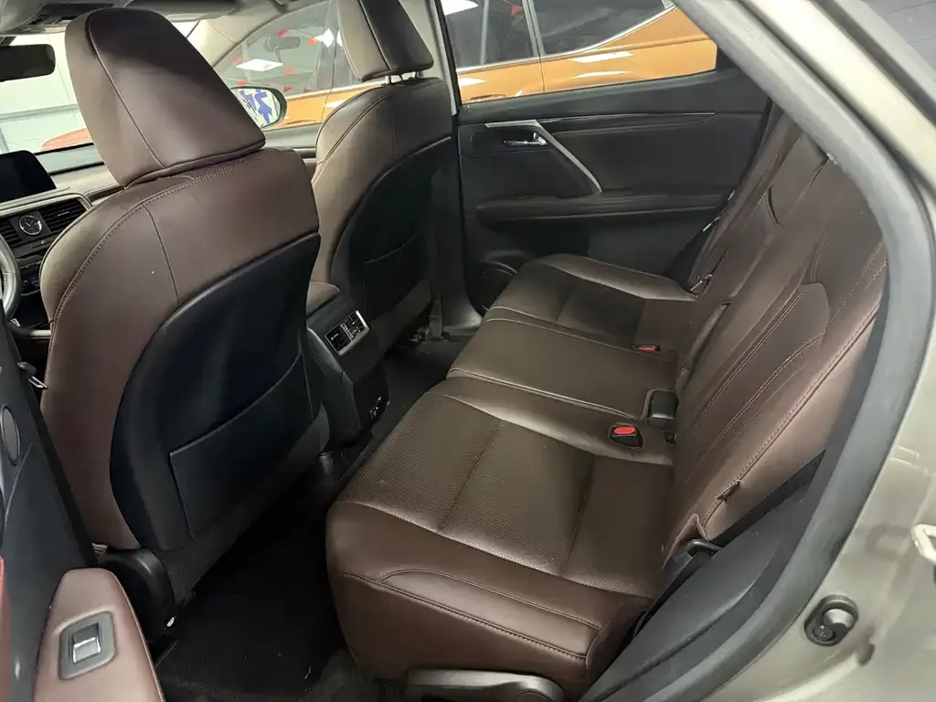 Lexus RX — фото 10