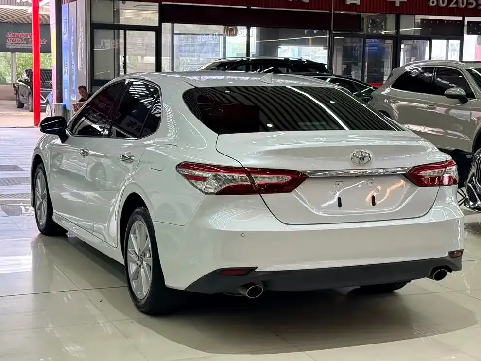 Toyota Camry 2021 из CN, фото 5