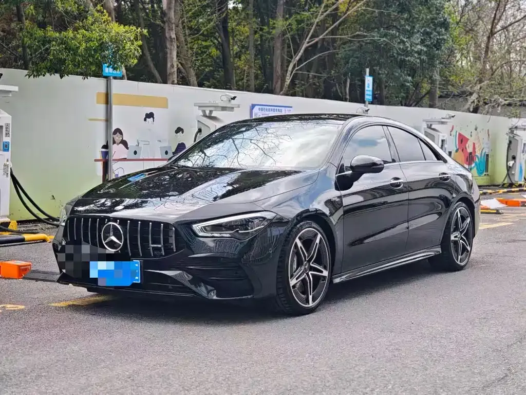 Mercedes-Benz CLA AMG