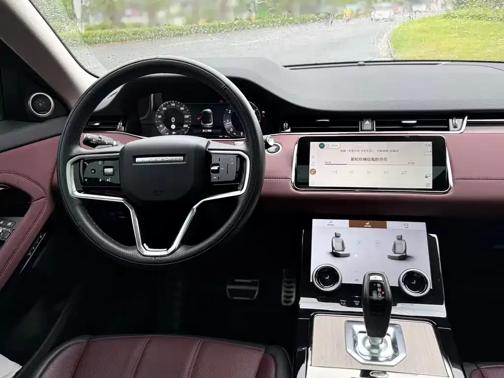 Land Rover Evoque — фото 3