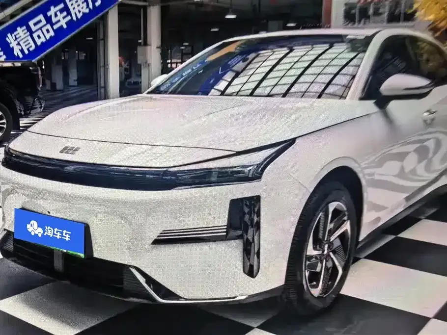 Geely Galaxy L6 2026 из CN, фото 1
