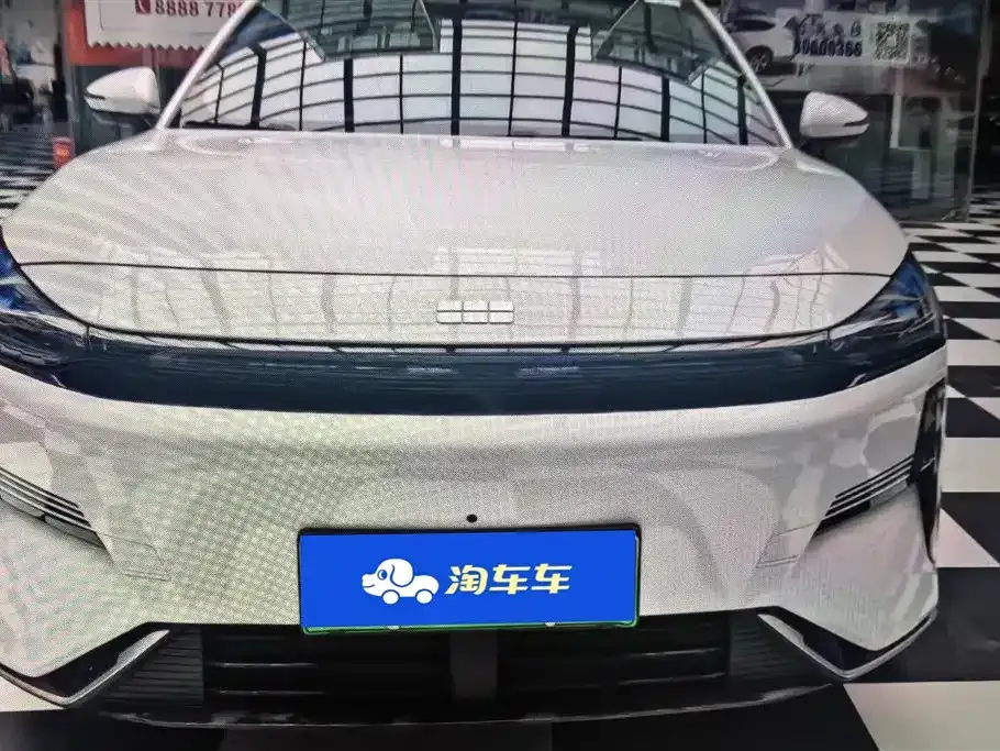 Geely Galaxy L6 2026 из CN, фото 7