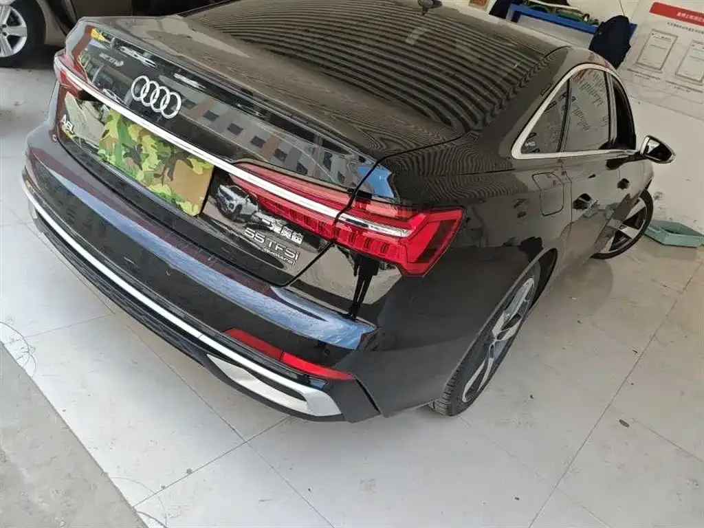 Audi A6L — фото 4
