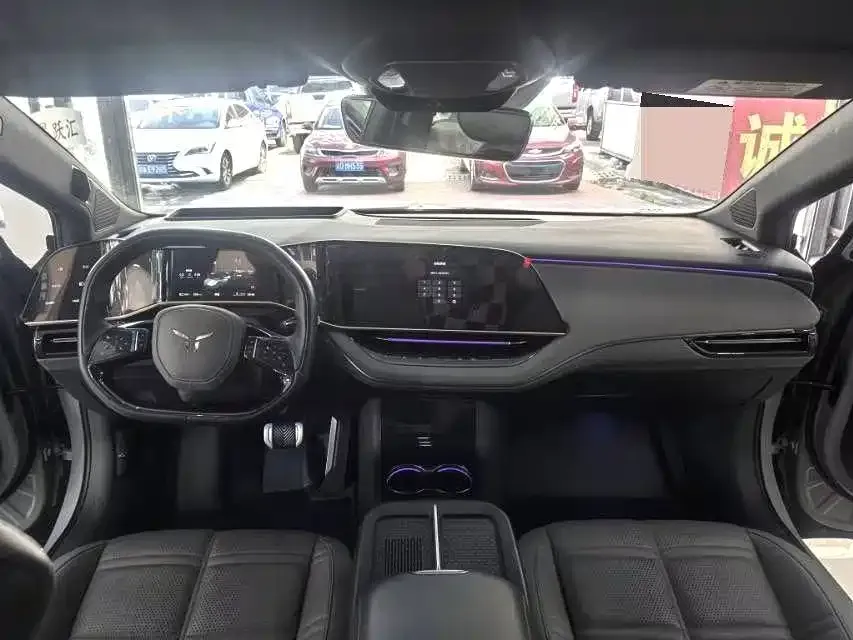 Hongqi EH7 2024 из CN, фото 6