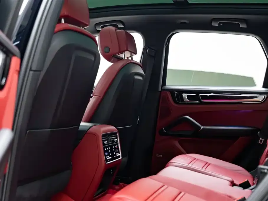 Porsche Cayenne Hybrid 2021 из CN, фото 7