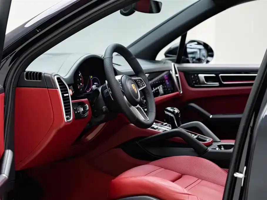 Porsche Cayenne Hybrid 2021 из CN, фото 8