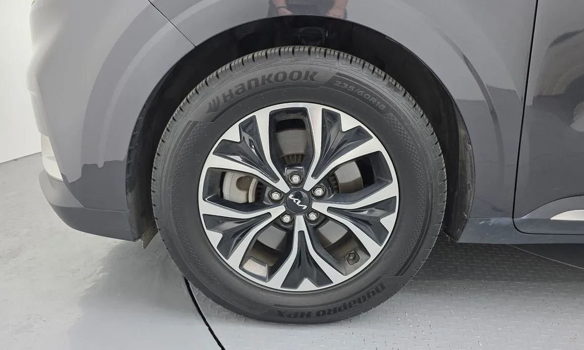 Kia Carnival 2023 из KR, фото 4