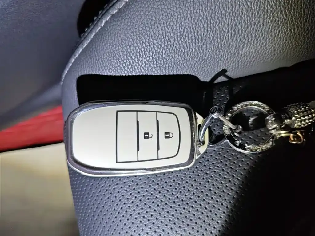Toyota Harrier 2022 из CN, фото 10