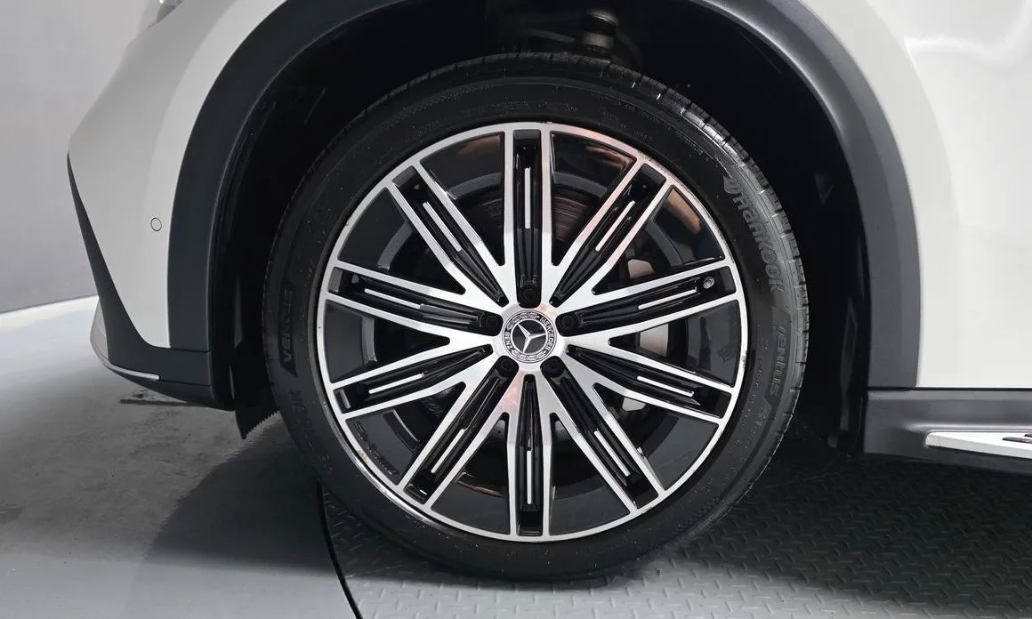Mercedes-Benz EQE 2023 из KR, фото 4