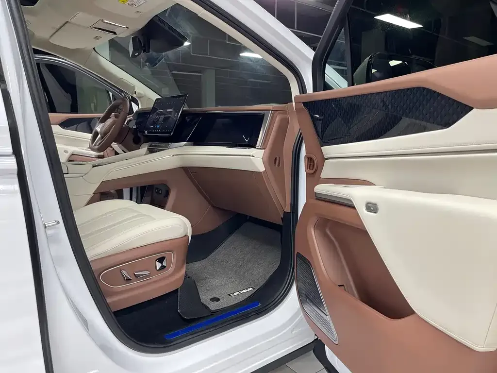 BYD Xia 2025 из CN, фото 10