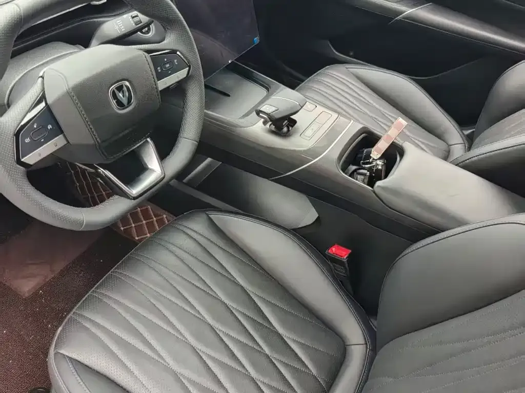 Changan Eado 2024 из CN, фото 3