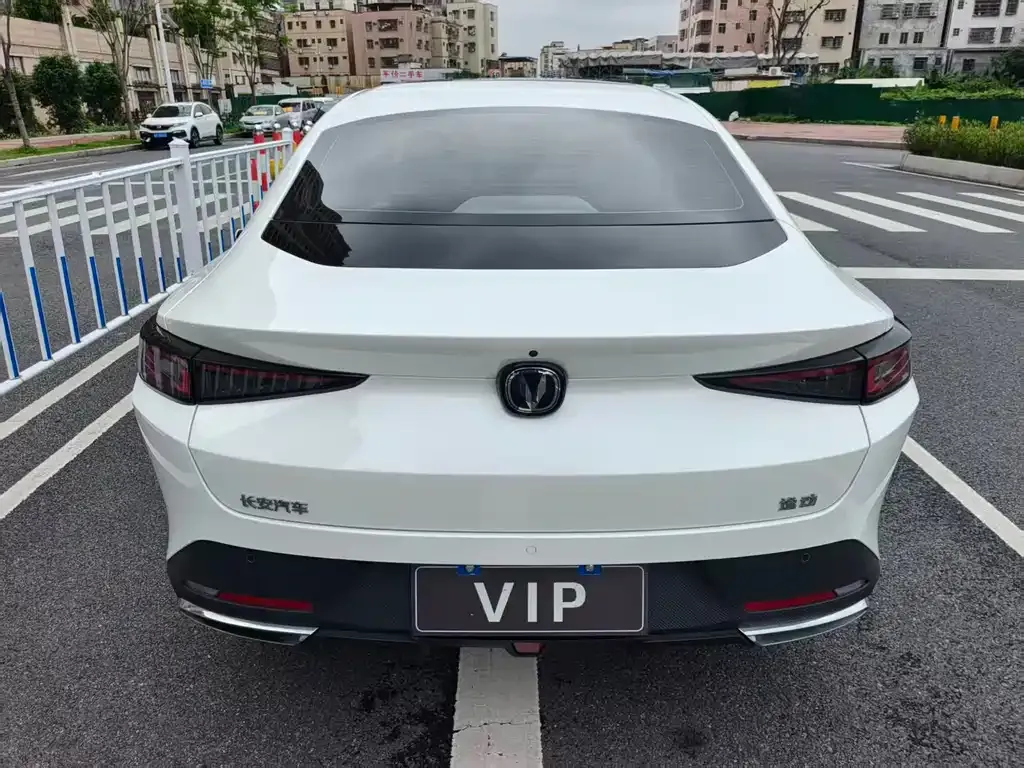 Changan Eado 2024 из CN, фото 2