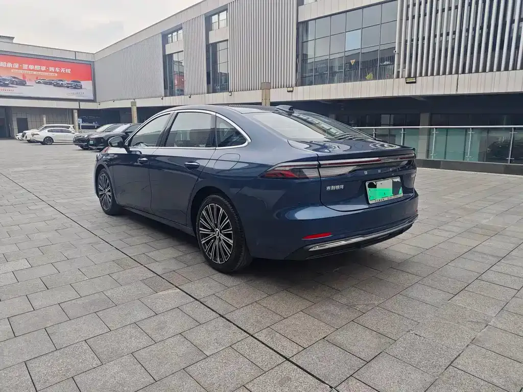Geely Galaxy A7 — фото 5