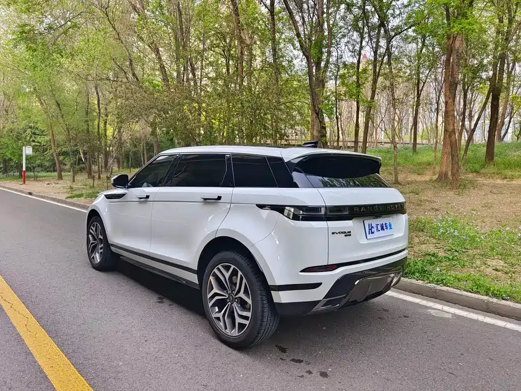 Land Rover Evoque — фото 4