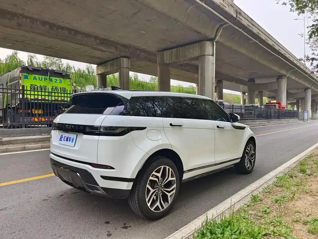 Land Rover Evoque — фото 6