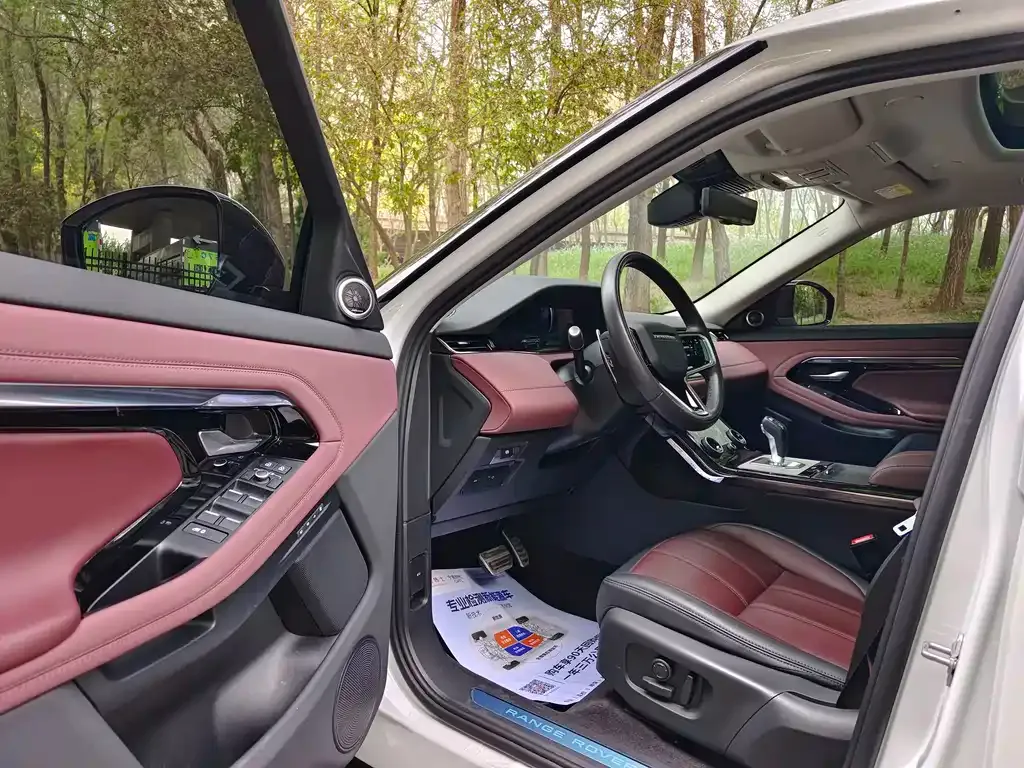 Land Rover Evoque — фото 7