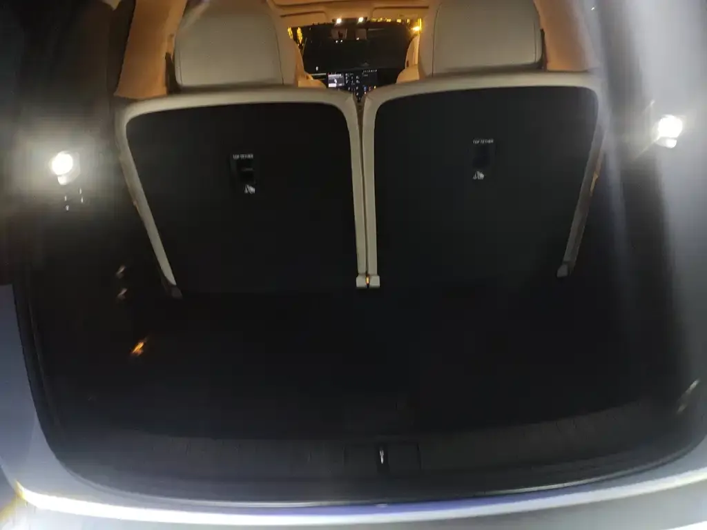 Li Auto i8 2025 из CN, фото 4