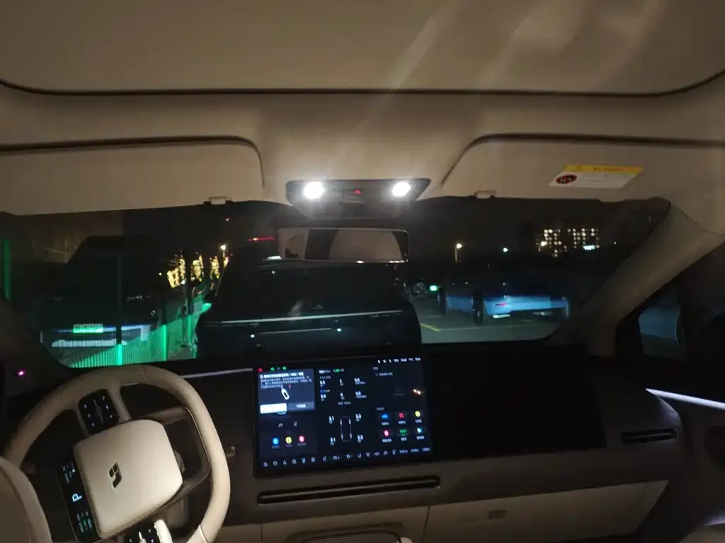 Li Auto i8 2025 из CN, фото 3